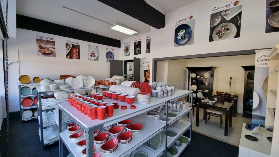 To Let Commercial Property for Rent in Salt River Western Cape